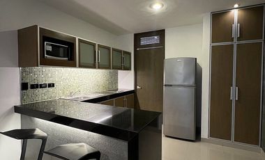 Departamento amueblado, con piscina en área social en Sodzil Norte