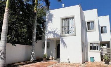 Casa en venta en privada en Conkal