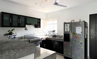 Casa en venta en privada en Conkal