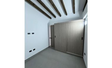 CASA EN UNIDAD CERRADA EN LLANOGRANDE