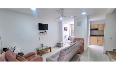 ARRIENDO CASA AMOBLADA EN CONJUNTO CON PISCINA RICAURTE.