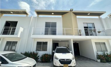 Se vende casa en el Líbano, Santa Marta