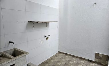 Hermosa Casa Amplia en Arriendo  3 Alcobas - Conjunto Cerrado