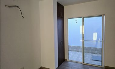 Hermosa Casa Amplia en Arriendo  3 Alcobas - Conjunto Cerrado