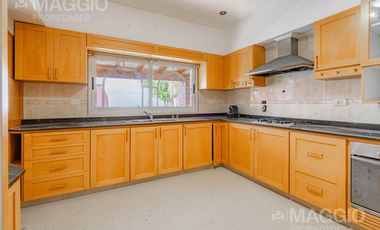 Casa Alquiler Ramos Mejia Sur