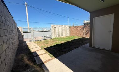 VENTA Casas 2 dormitorios. B° Pinar del Norte. PSL