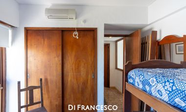Departamento de 5 ambientes FRENTE AL MAR en venta en Pinamar - SEMIPISO