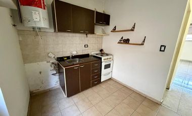 Monoambiente con cochera en alquiler