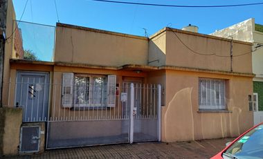 Casa en Bernal Oeste
