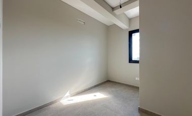Departamento en venta en Lanus Oeste duplex 5 ambientes con cochera a estrenar