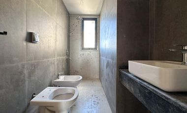 Departamento en venta en Lanus Oeste duplex 5 ambientes con cochera a estrenar