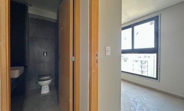 Departamento en venta en Lanus Oeste duplex 5 ambientes con cochera a estrenar