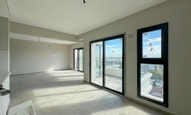 Departamento en venta en Lanus Oeste duplex 5 ambientes con cochera a estrenar