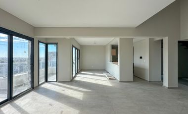Departamento en venta en Lanus Oeste duplex 5 ambientes con cochera a estrenar