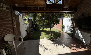 Casa tipo Dúplex en  venta en San Martín Centro