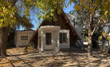 Alquiler Casa de 3 Dormitorios en Manzanar - Cipolletti
