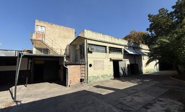 Depósito en Banfield Oeste