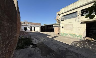 Depósito en Banfield Oeste