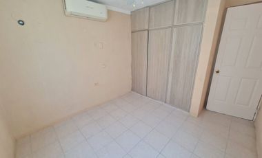 CASA EN RENTA. FRACIONAMIENTO PRIVADO. CARMEN, CAMPECHE.