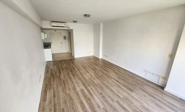 Oficina en Alquiler Monoambiente en Belgrano, Luminosa con Seguridad 24 hs!!