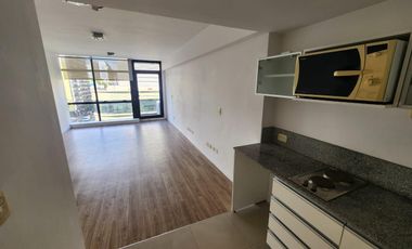Oficina en Alquiler Monoambiente en Belgrano, Luminosa con Seguridad 24 hs!!