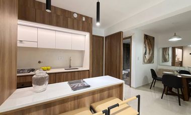 VENTA: departamento de dos dormitorios con pileta, patio y parrillero. Rosario, centro