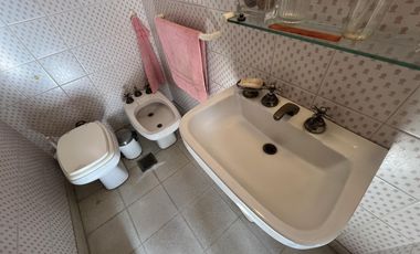 Casa estilo colonial casco histórico en venta y alquiler - san isidro