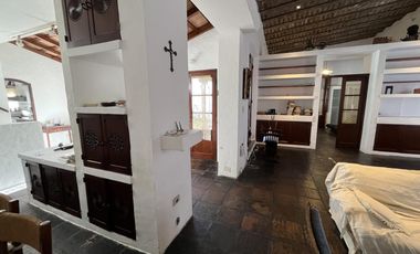 Casa estilo colonial casco histórico en venta y alquiler - san isidro