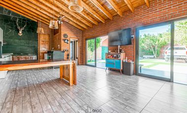 Casa en venta 4 ambientes Colinas de Peralta Ramos con Pileta
