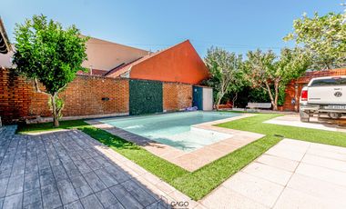 Casa en venta 4 ambientes Colinas de Peralta Ramos con Pileta