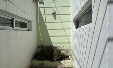 VENTA Casa 2 dormitorios. Tomás Jofre Nº1257
