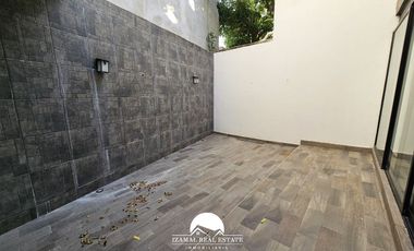 Townhouse en renta completamente amueblado en San Ramón, Kora Norte