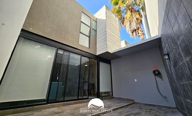 Townhouse en renta completamente amueblado en San Ramón, Kora Norte