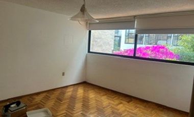 VENTA CASA EN LAS AGUILAS