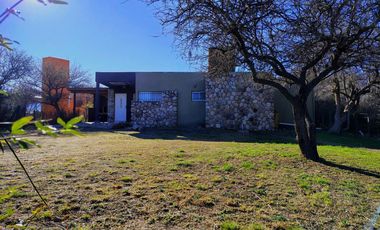 Casa 2 dormitorios en Las Rabonas | Parque El Tajamar | Escritura