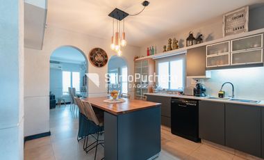 Venta casa 4 amb con patio, piscina y cochera en Ramos Mejia.