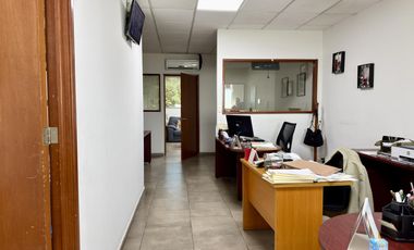 Edificio Comercial en Venta en Satélite | Inversión con Flujo Activo