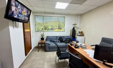 Edificio Comercial en Venta en Satélite | Inversión con Flujo Activo