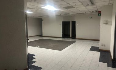Edificio corporativo independiente de 1,778 m² con infraestructura operativa – Naucalpan