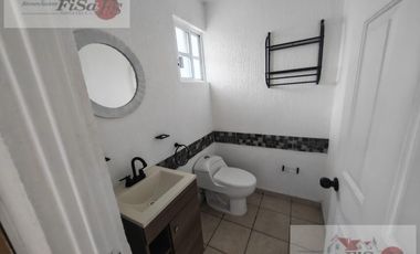 HERMOSA CASA EN VENTA BOSQUES DE SAN JUAN