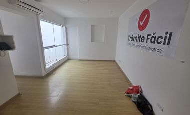 Venta de dos casas juntas como terreno en Miraflores, inversión asegurada