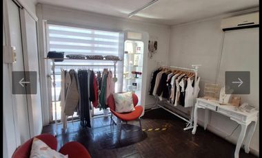 Espectacular casa comercial