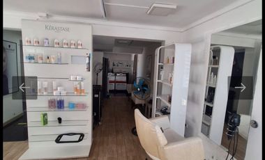 Espectacular casa comercial
