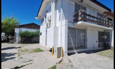 Espectacular casa comercial