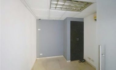 VENTA DE PLAZA COMERCIAL - SANTA ELENA PARQUE LEFEVRE - RR