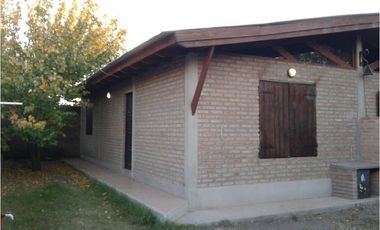 ALQUILO CASA EN CAPILLA DEL MONTE