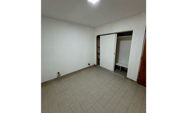 ALQUILER 24 MESES PH 4 AMBIENTES CON PARQUE Y COCHERA