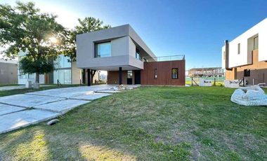 Casa en alquiler en Greenville Polo Resort