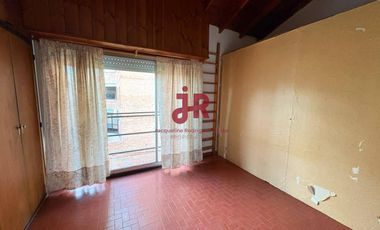 CODIGO 269 - DEPARTAMENTO EN ALQUILER ANUAL - 2 AMBIENTES - COCHERA Y PARRILLA