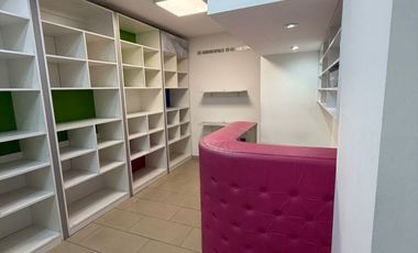 Alquiler de local comercial en Av. Boulogne Sur Mer Tapiales